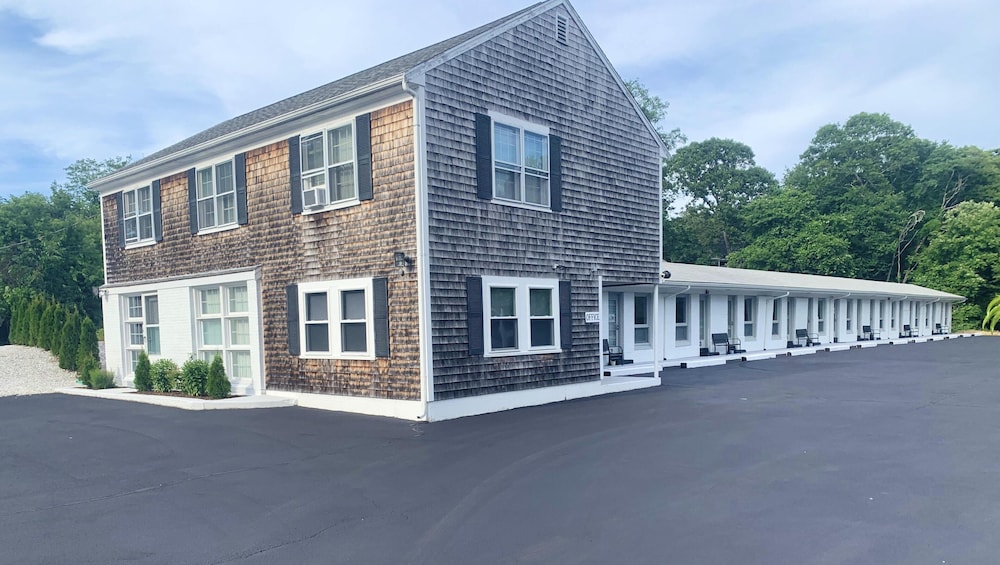 Kingfisher Lodging 5/45