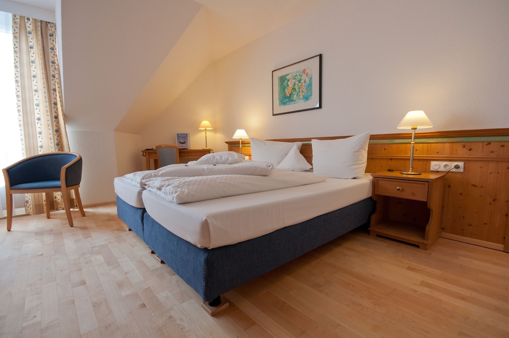 Parkhotel Altmuhltal 5/50