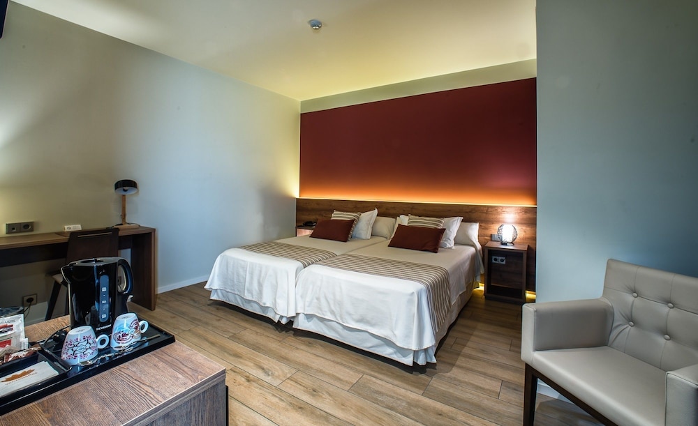 Hotel Venta Baños 15/50