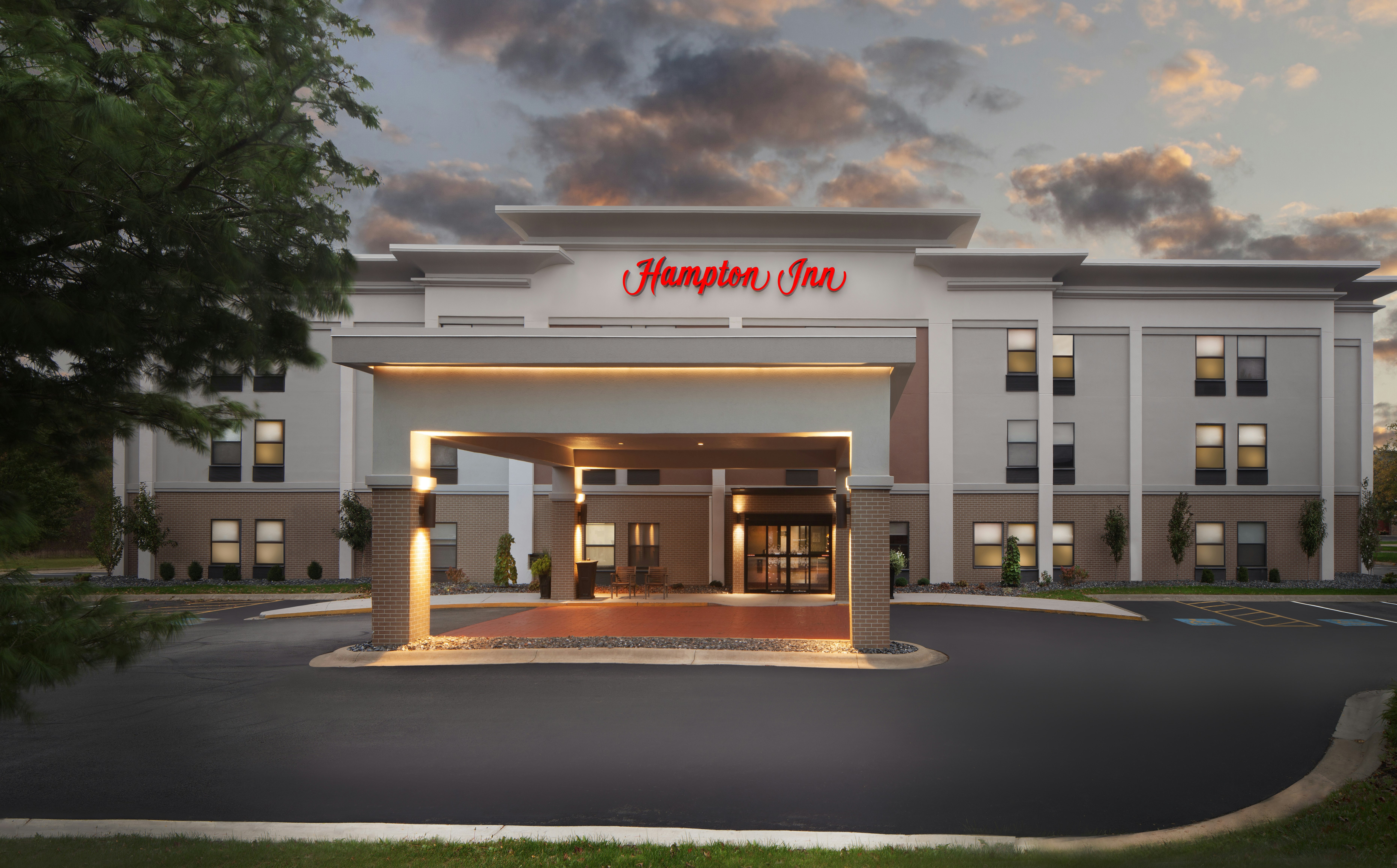 Hampton Inn Youngstown Boardman 2/33