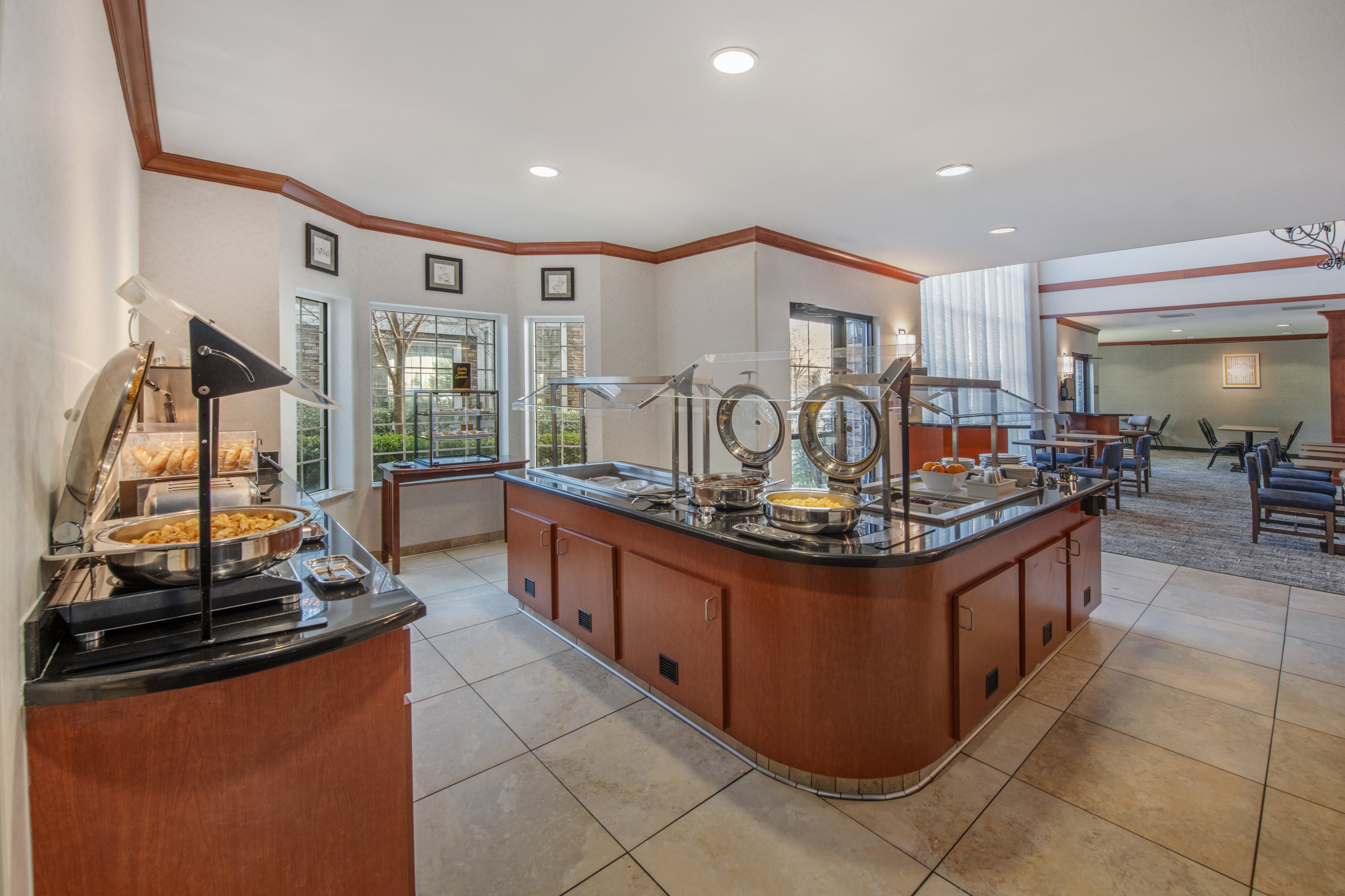 Staybridge Suites Rocklin - Roseville Area 12/64