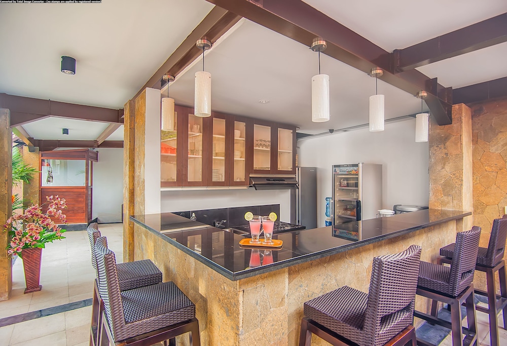 The Swaha Hotel 37/47