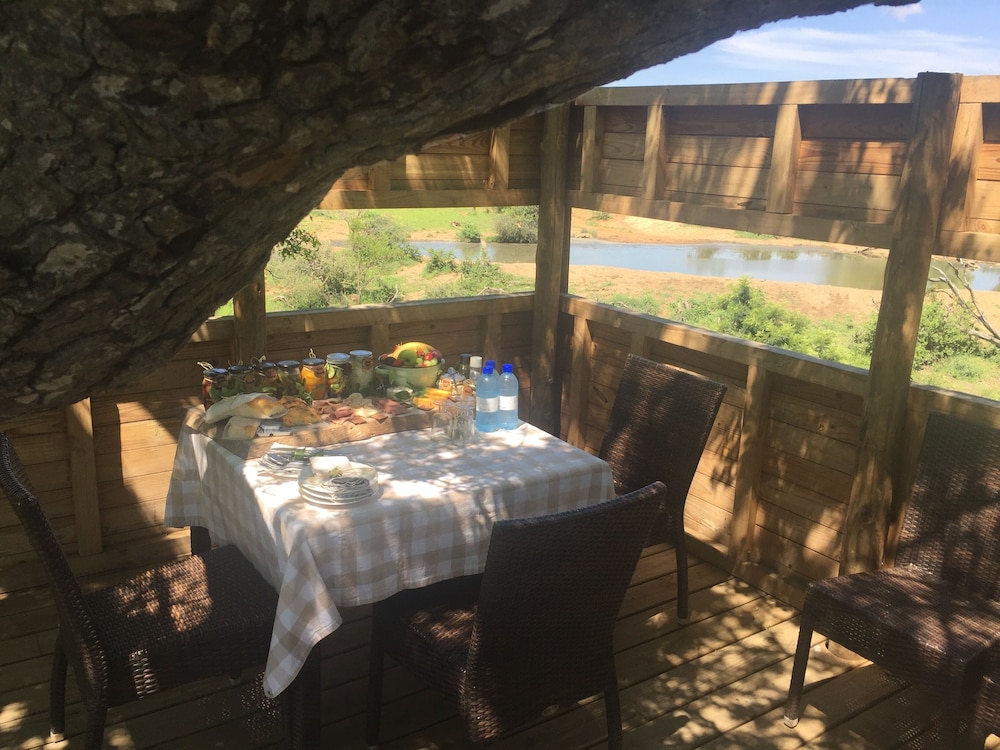 Pondoro Game Lodge 28/66