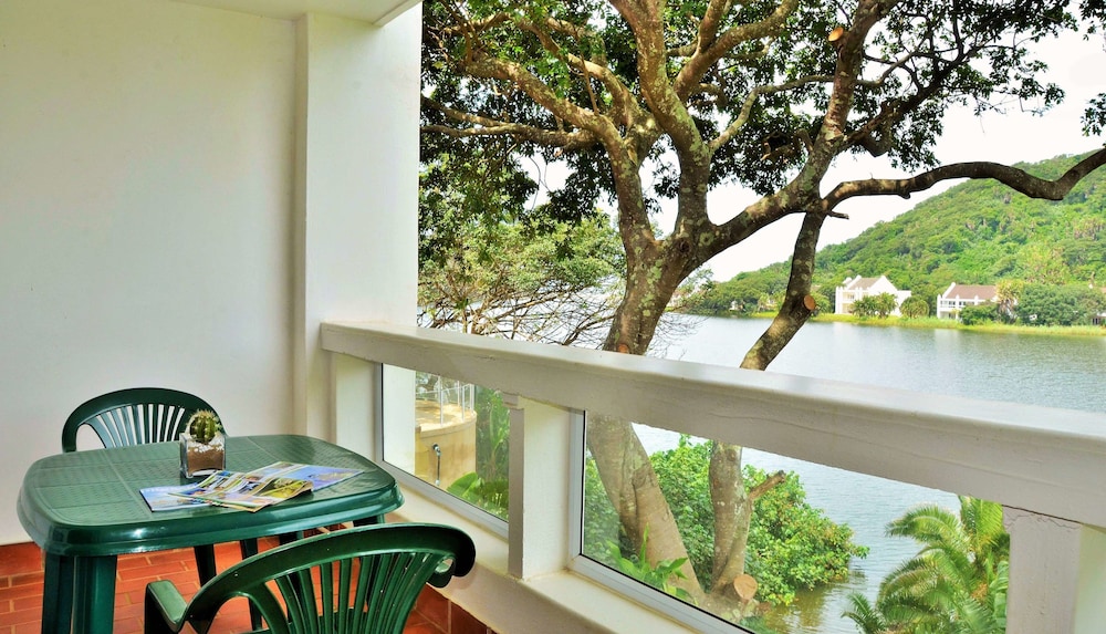 The Estuary Hotel and Spa 28/31
