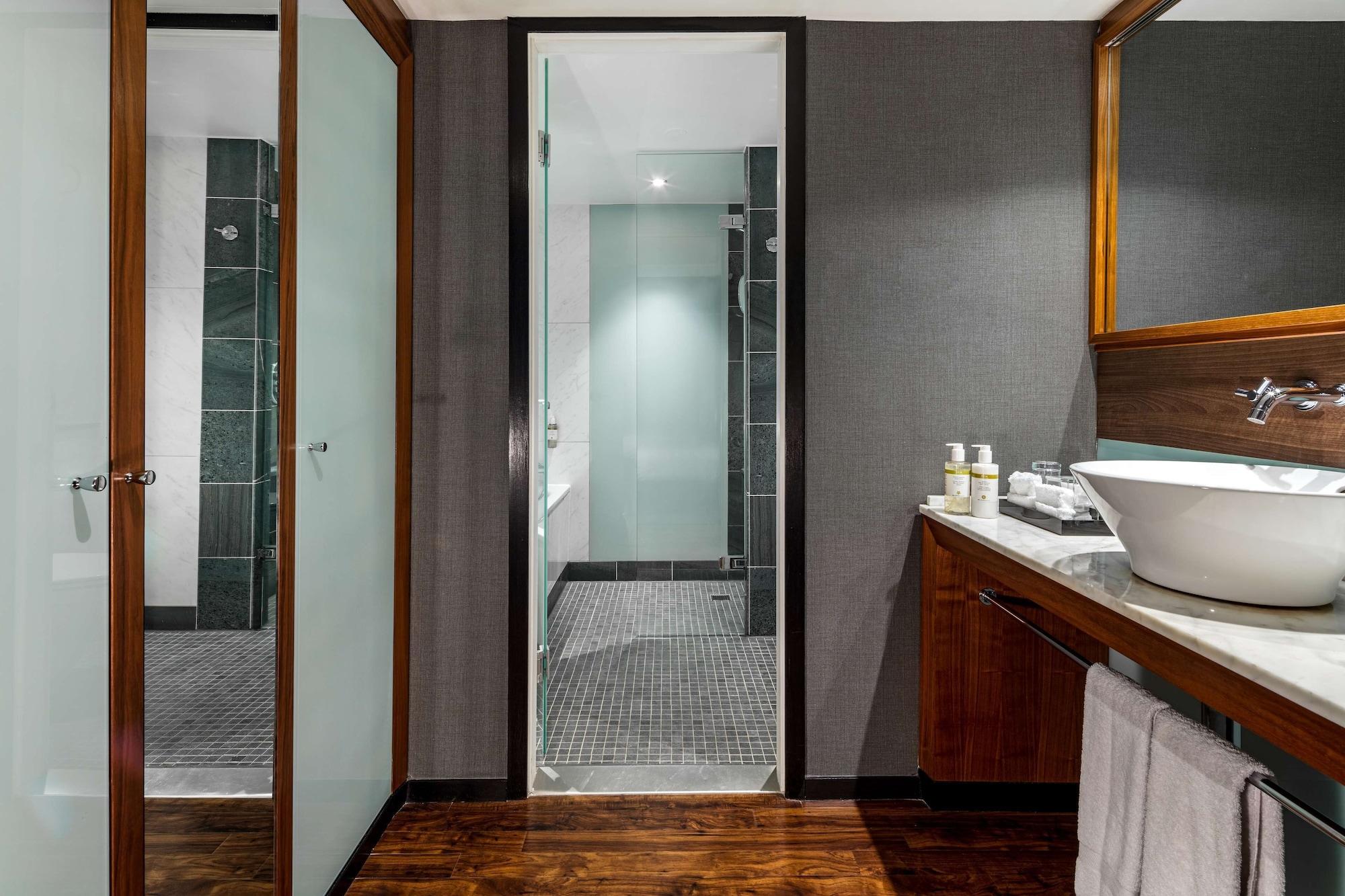 1 Bedroom, Penthouse, Suite