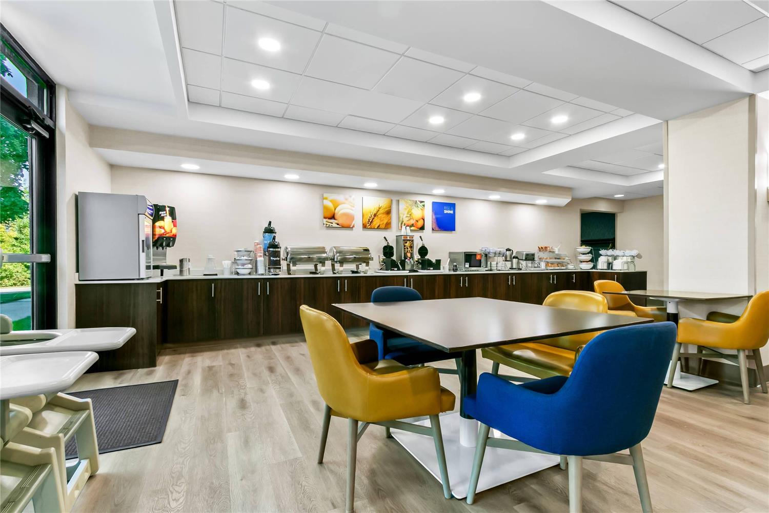 Comfort Inn & Suites Grand Blanc/Flint 15/25