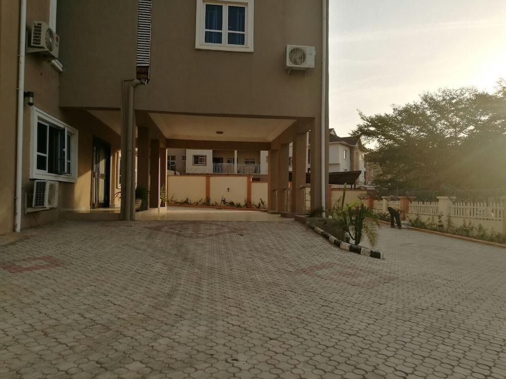 Villa Nuee 14/15