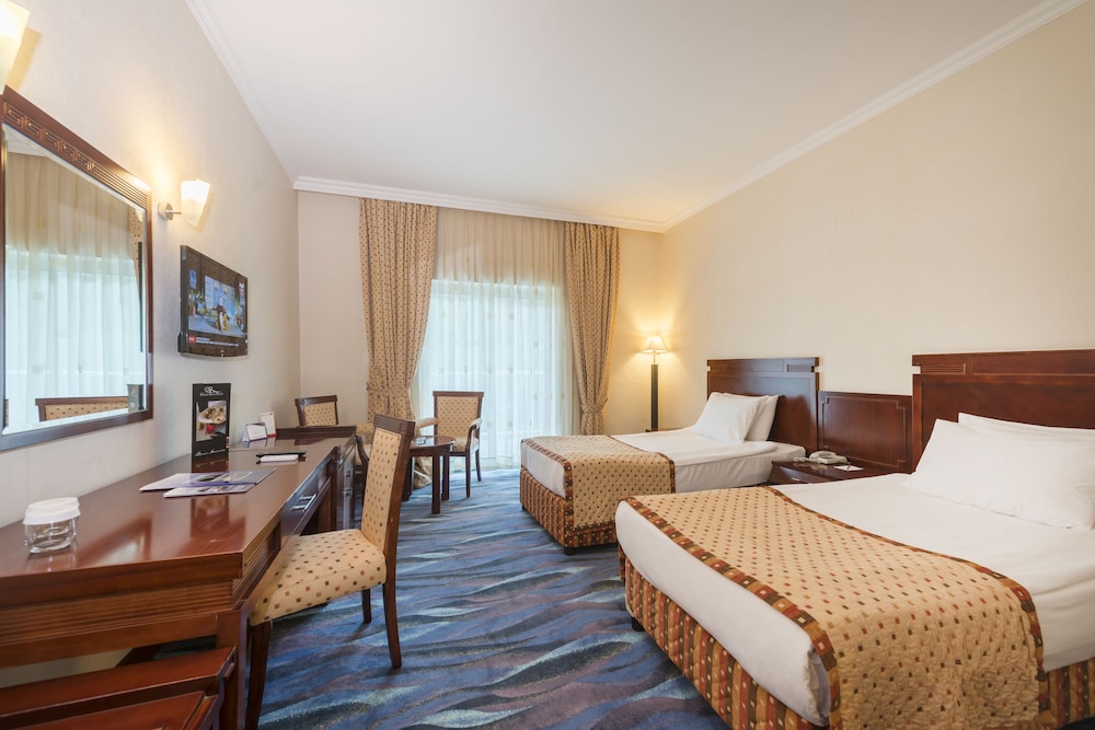 Grand Ring Hotel 24/62