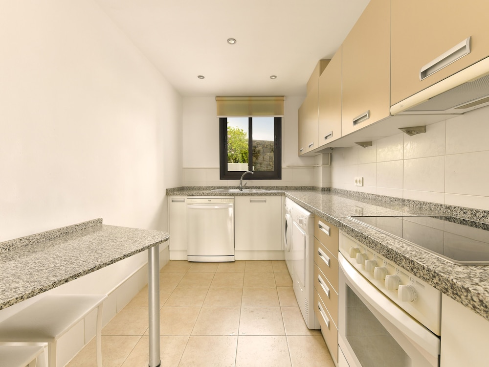 Olee Nerja Holiday Rentals By Fuerte Group 11/30