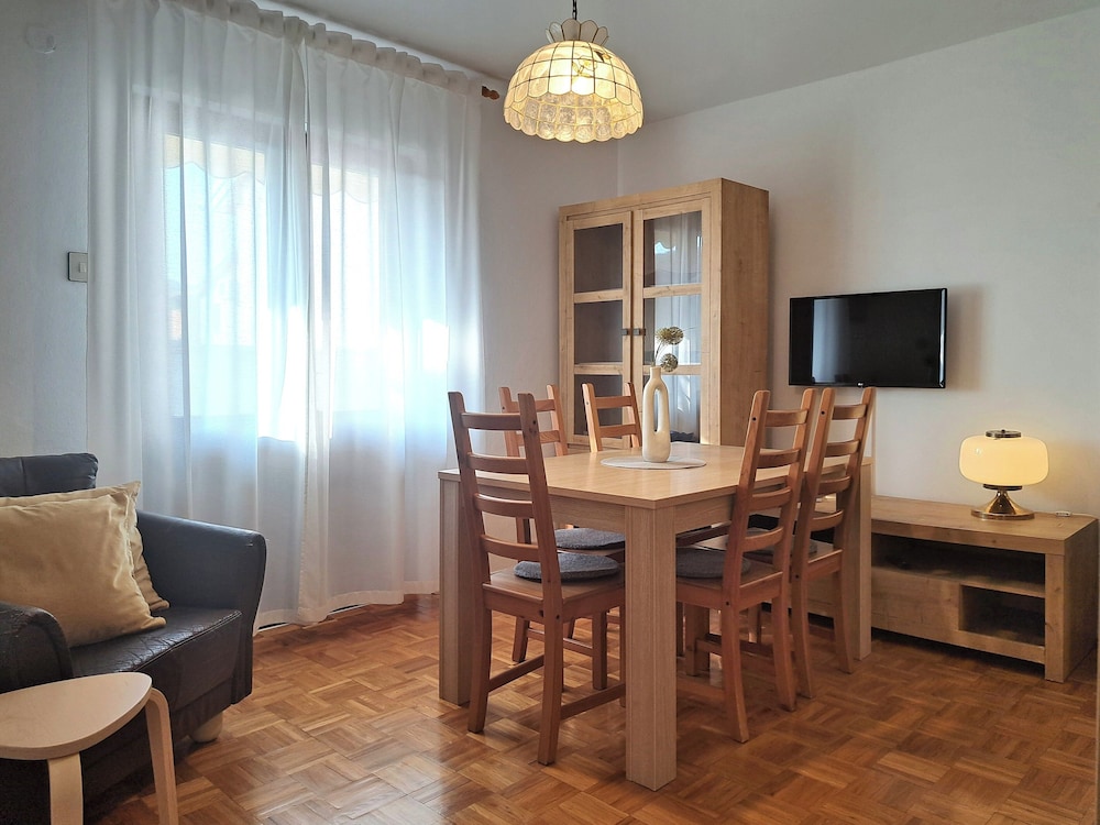 COCALETTO APARTMENTS 49/71