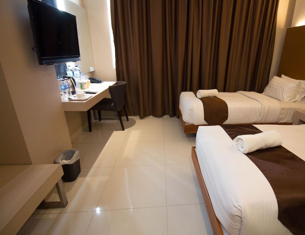 Os Hotel Airport Batam 18/43