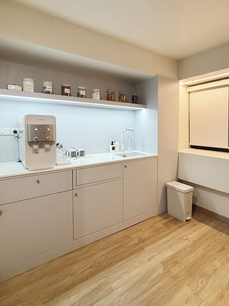 MONOMER HOSTEL BANGKOK 10/50