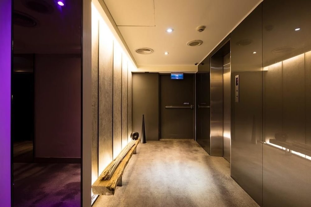 JBG Hot Spring Resort Hotel 44/64