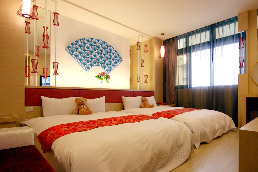 Tan Hui Hotel 18/46