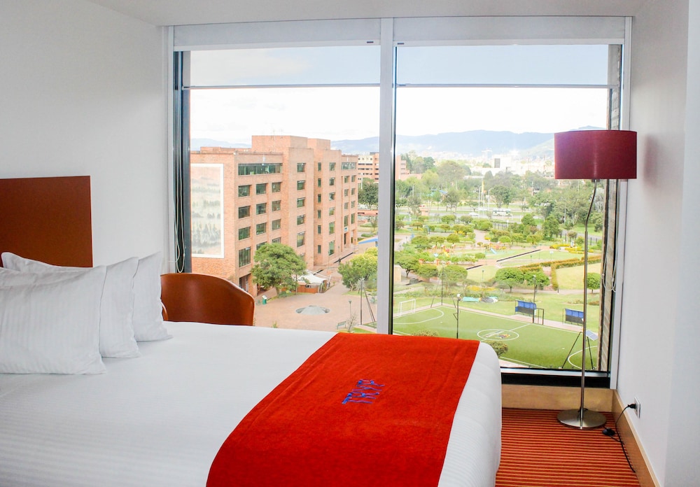 Fairfield by Marriott Bogota Embajada 11/50