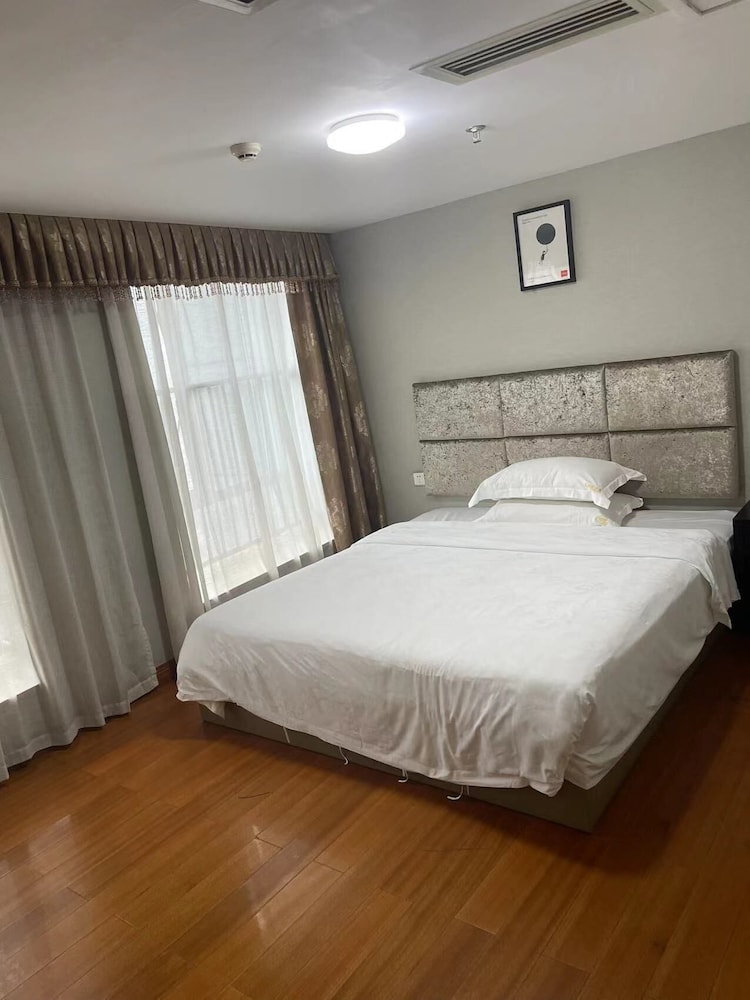2 BEDROOMS, DELUXE, SUITE