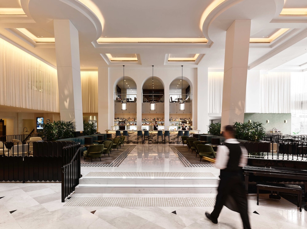 Swissotel Sydney 37/73