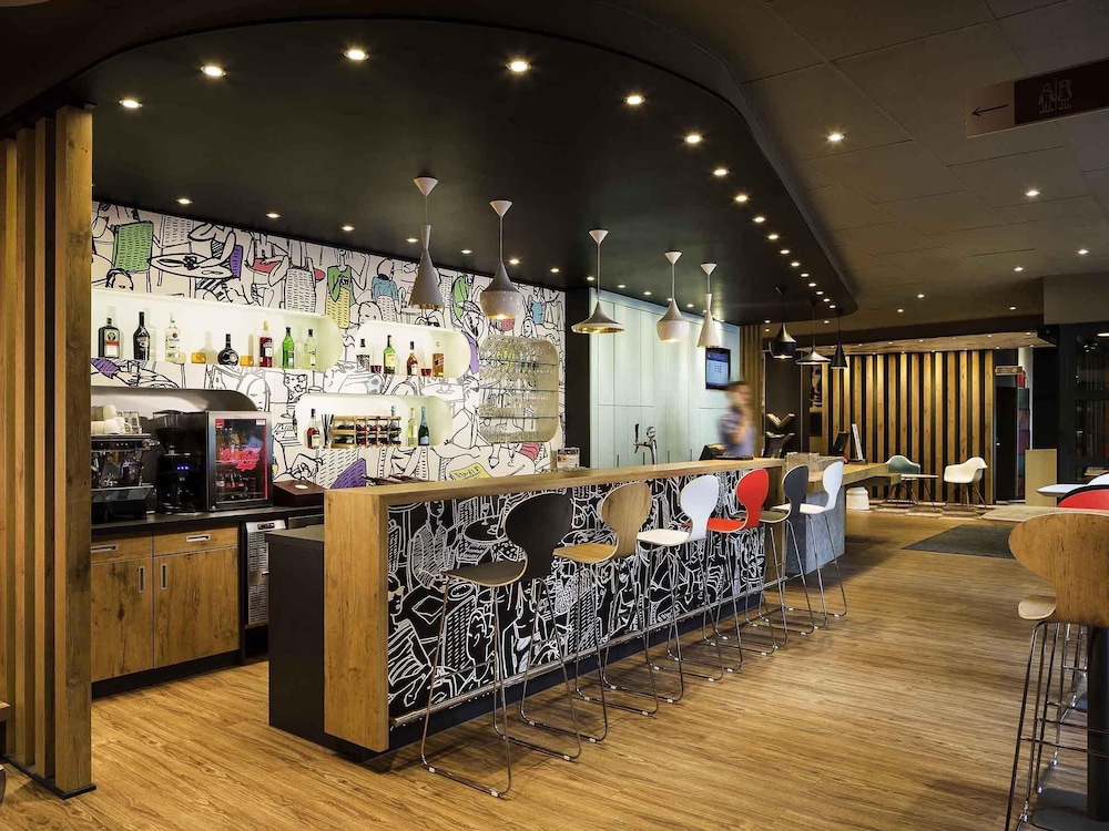 ibis Styles Budapest Heroes Square 11/65