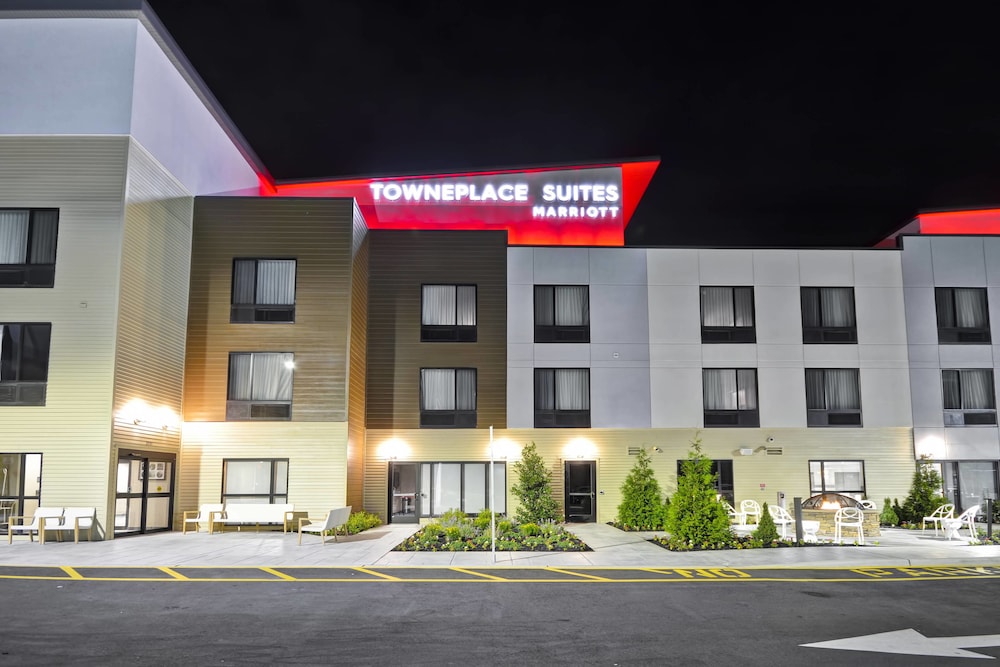 TOWNEPLACE SUITES CRANBURY SOUTH BRUNSWICK 3/50