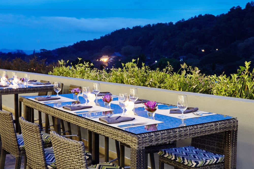 Radisson Hotel Kandy 65/72