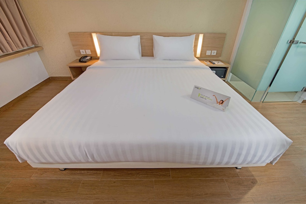 Superior, Queen Bed