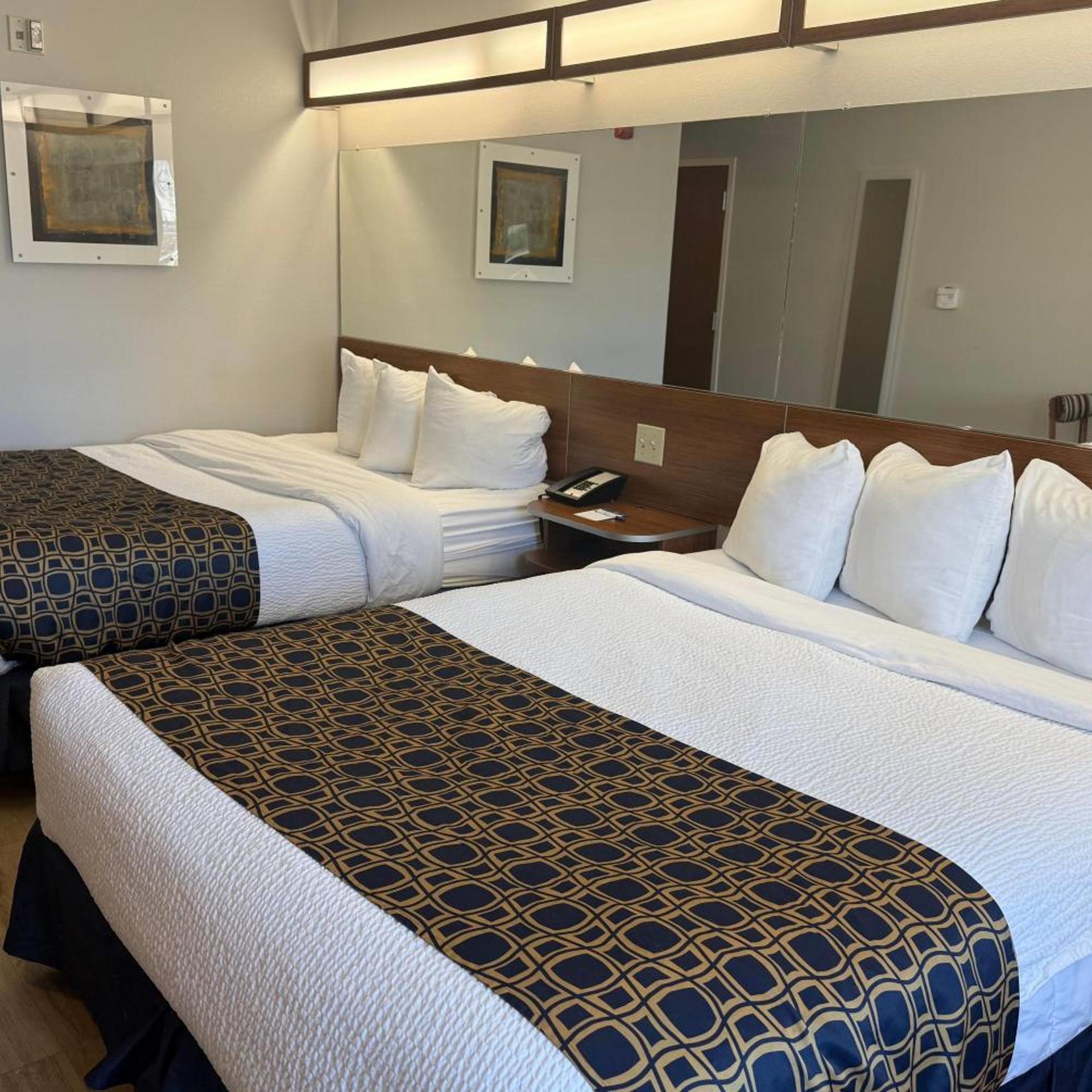 غرفة ديلوكس بسريرين كوين لذوي الإعاقة، Microtel Inn & Suites By Wyndham Dickson City/Scranton 2/2