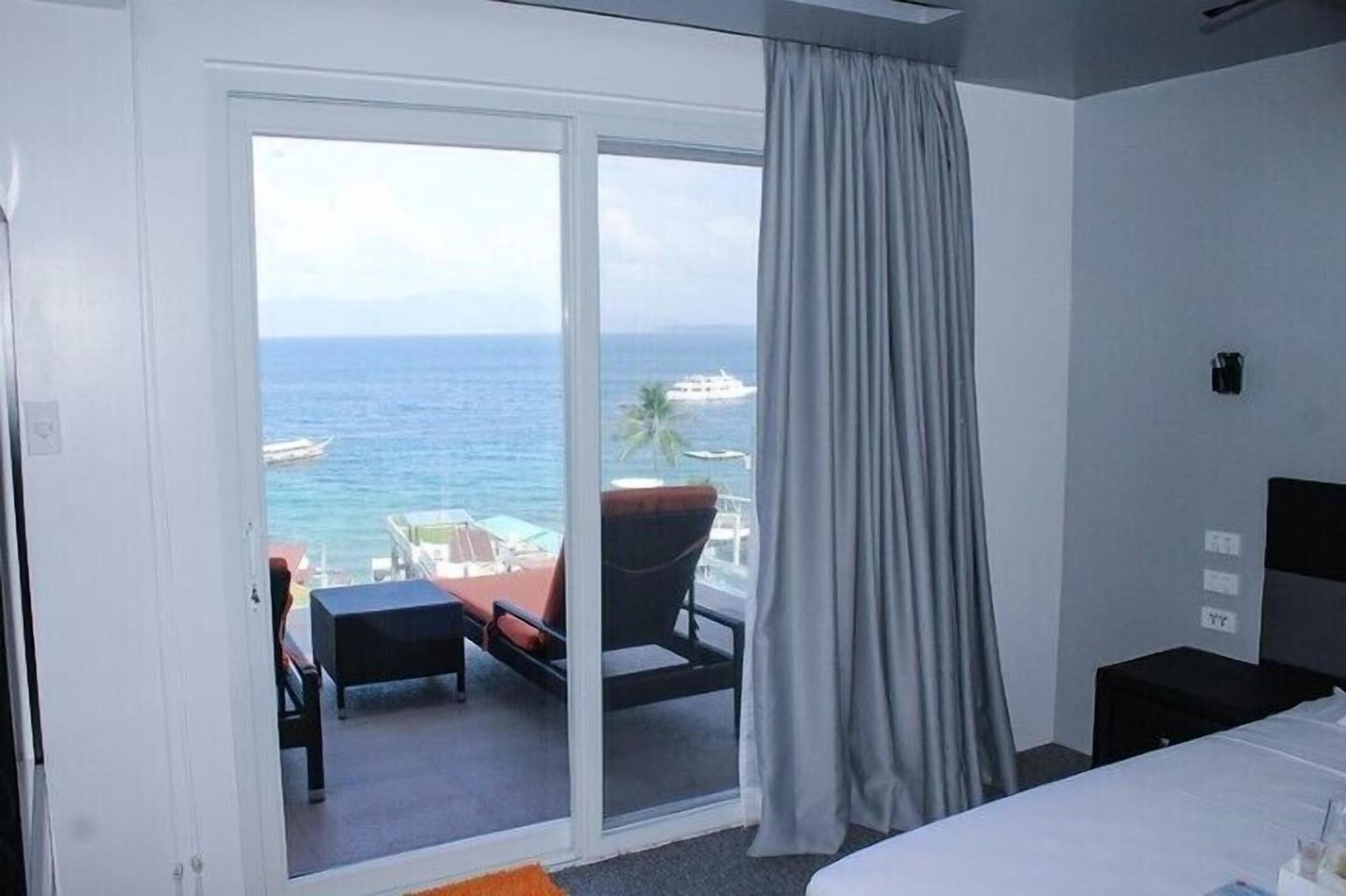 فيلا فاخرة بسرير كينج وسريرين منفصلين بغرفتي نوم مع أريكة، Lalaguna Villas Luxury Dive Resort & Spa 5/10