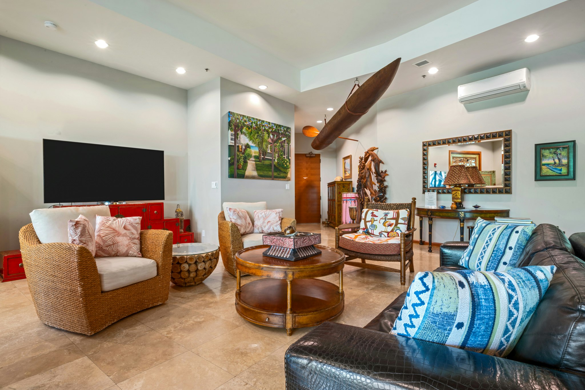 Luana Waikiki Hotel and Suites 32/50