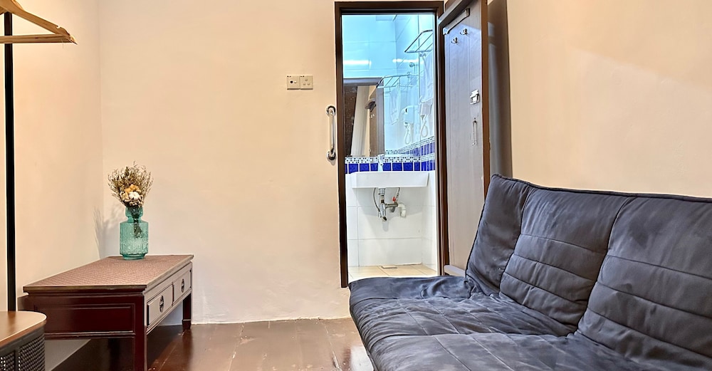 Wayfarer Guest House 5/50