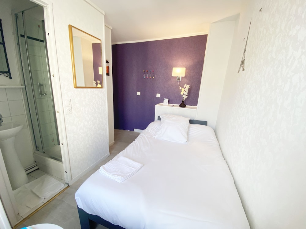 Hotel Aviatic 26/69