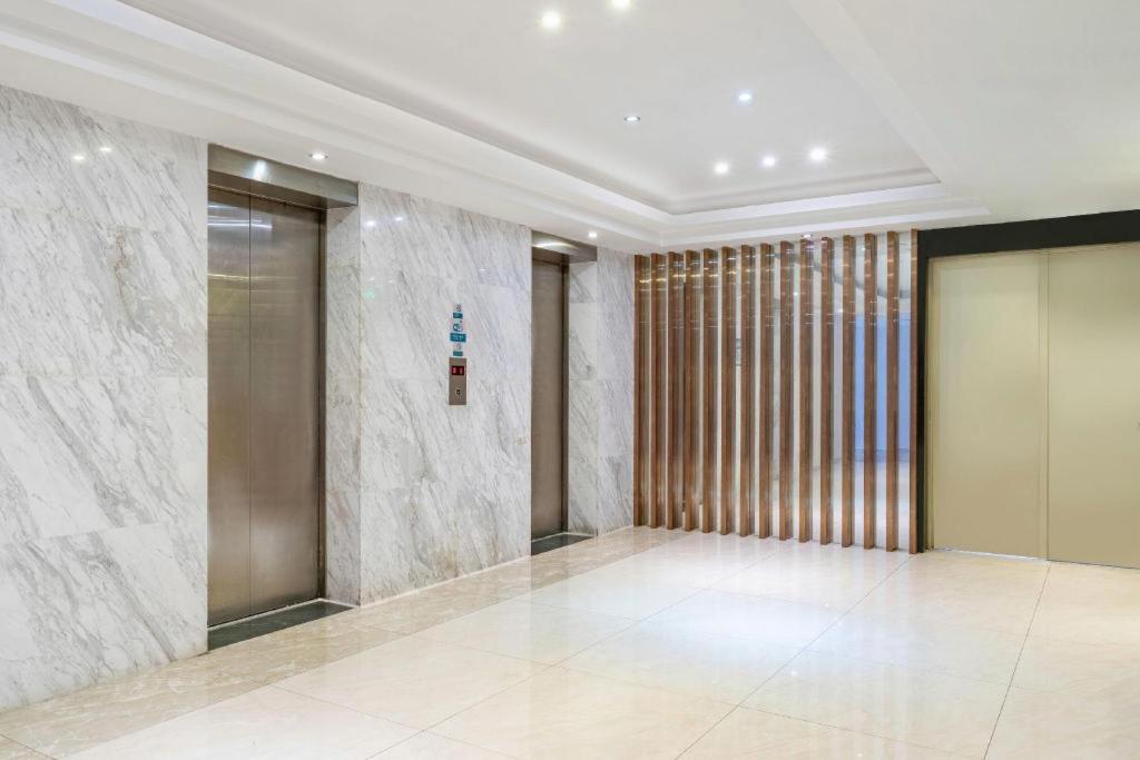 City Comfort Inn Huizhou Huxi Avenue Branch 17/48