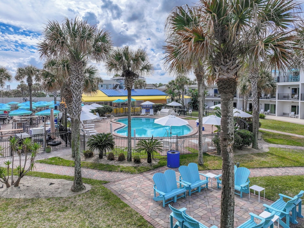 Seahorse Oceanfront Inn 41/50