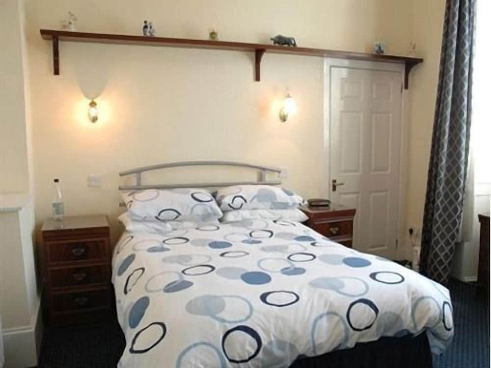 Strathallan Guest House 21/50