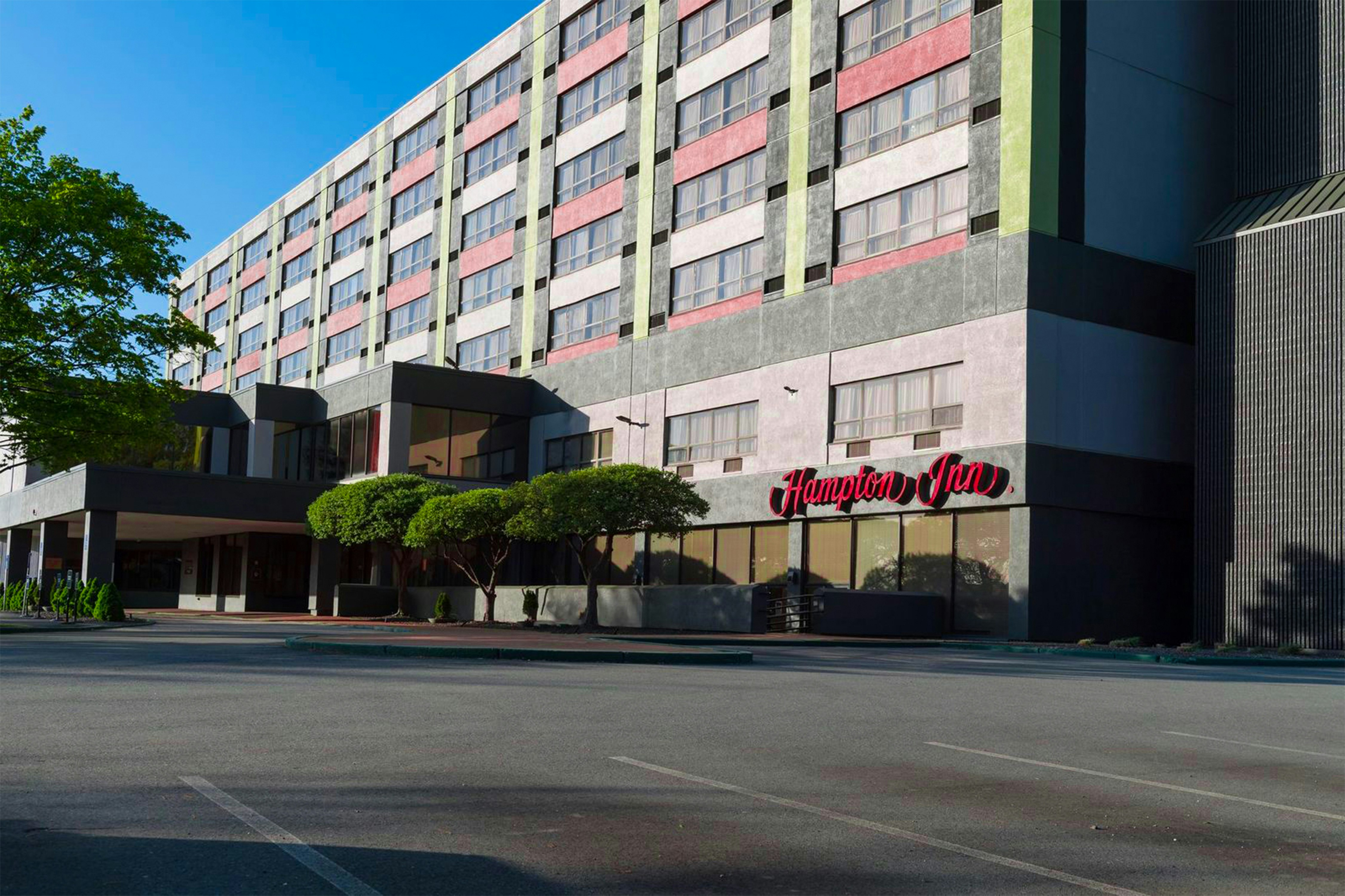 Hampton Inn Boston/Natick 30/30