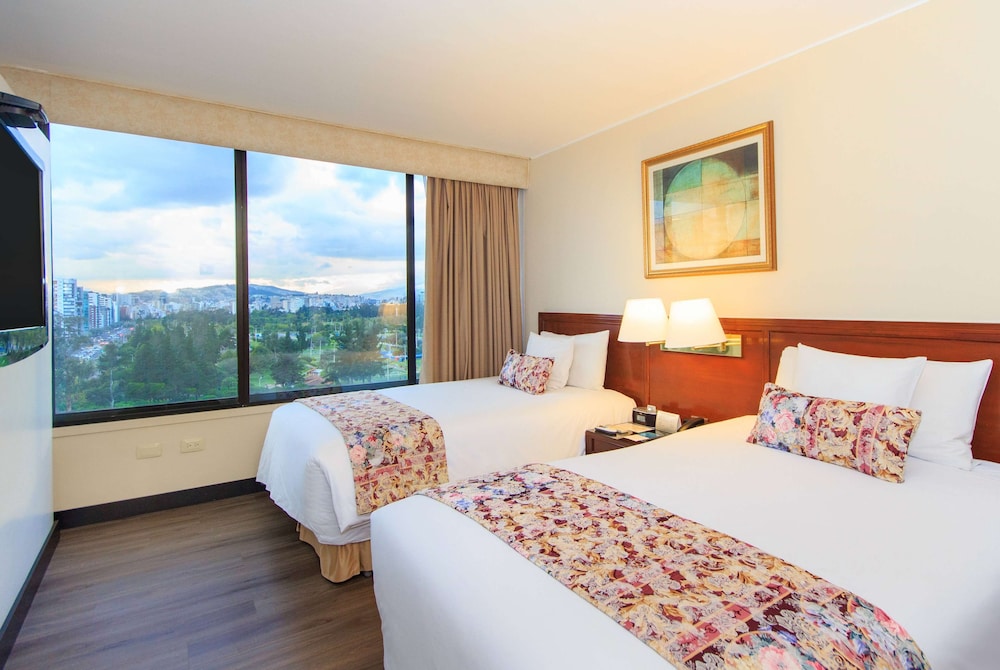 ROOM, 2 DOUBLE BEDS