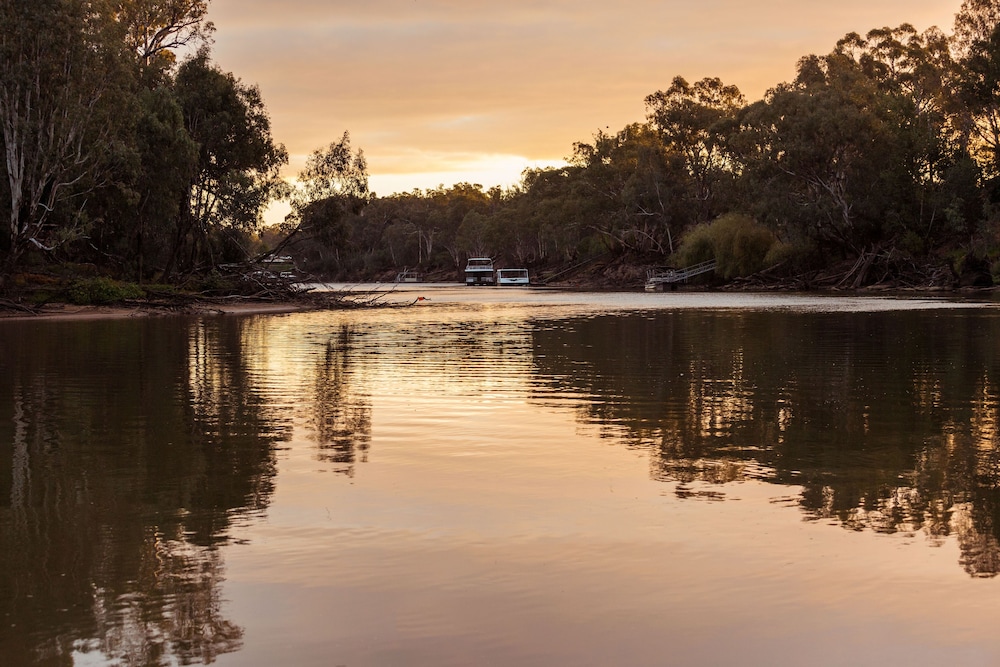 TINDARRA RESORT 62/73
