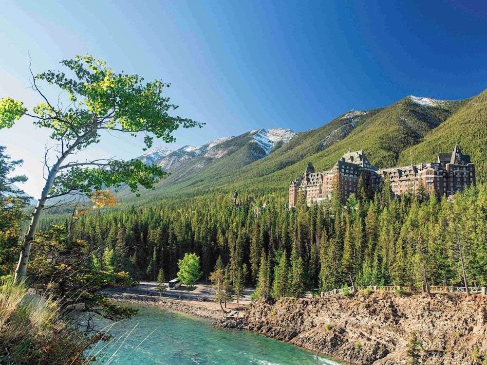 Fairmont Banff Springs 45/50