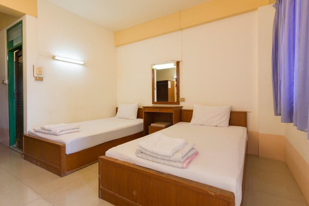Mont Talay Hotel 7/18