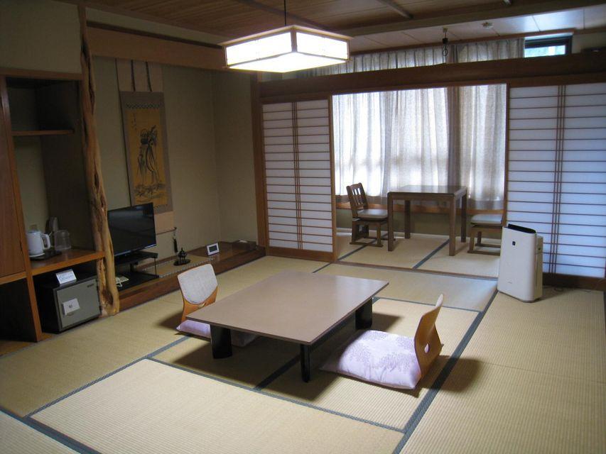 Japanese, Hinoki