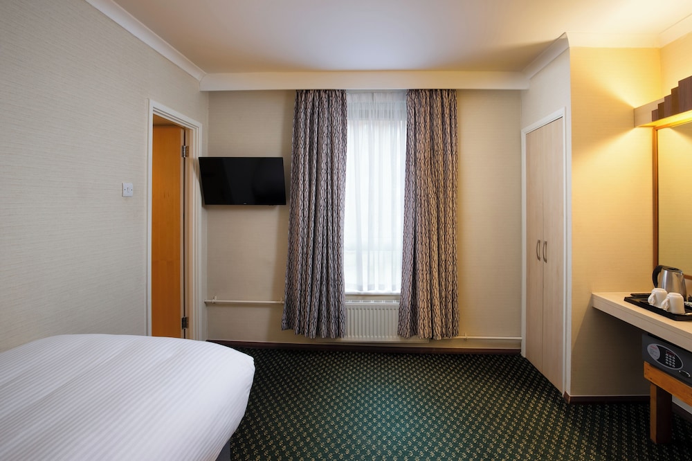 Single room - City cruise included