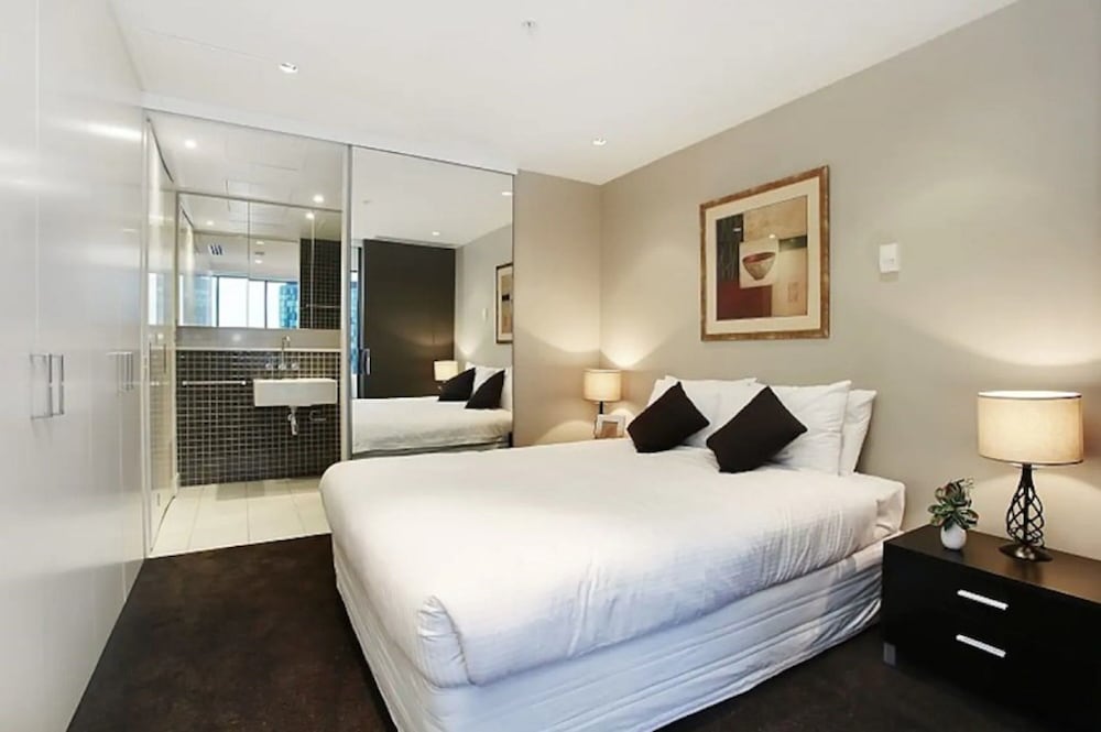 Freshwater Apartments - Corporate Keys 23/71