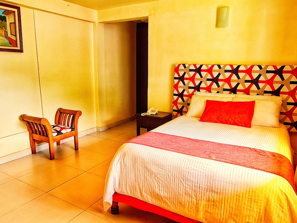 Hotel Jardines Del Carmen 18/50