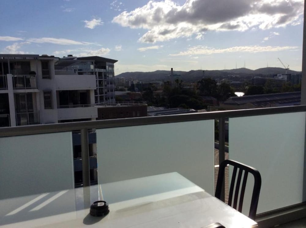 Morgan Suites 61/64