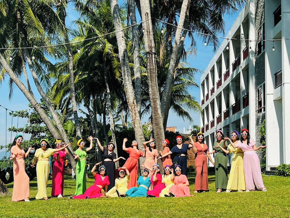 River Beach Resort and Residences 67/76