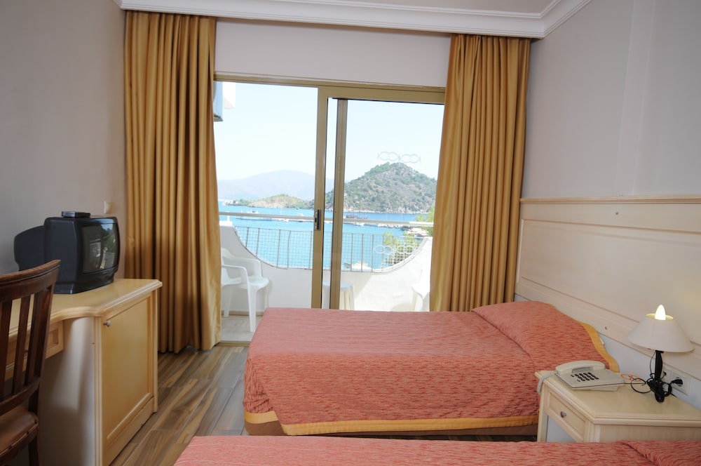 Marbas Select Beach - Adults Only (+14) 24/50