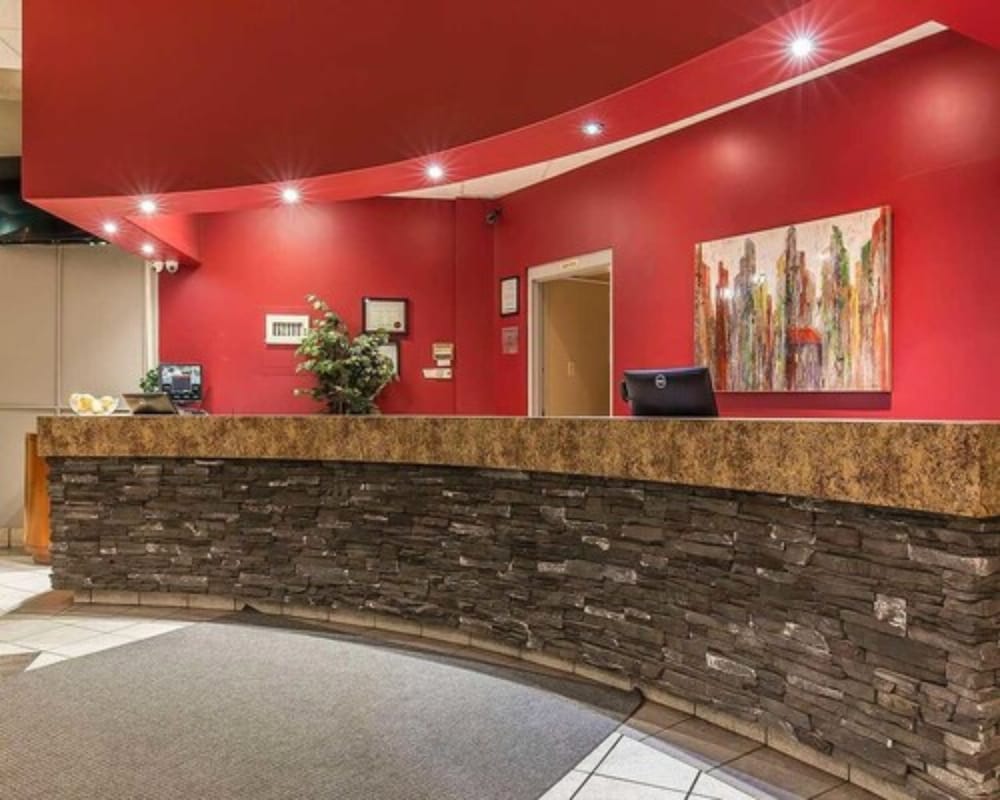 Wyndham Garden Medicine Hat Conference Center 2/46