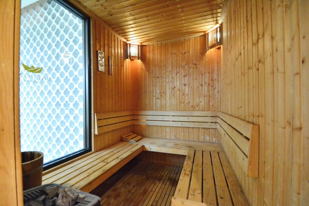 Balcony Courtyard Sriracha Hotel Serviced Apartments 23/50