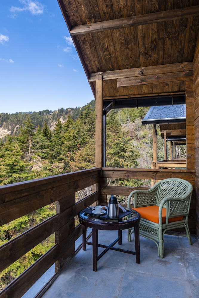 Larisa Resort Mussoorie 36/58