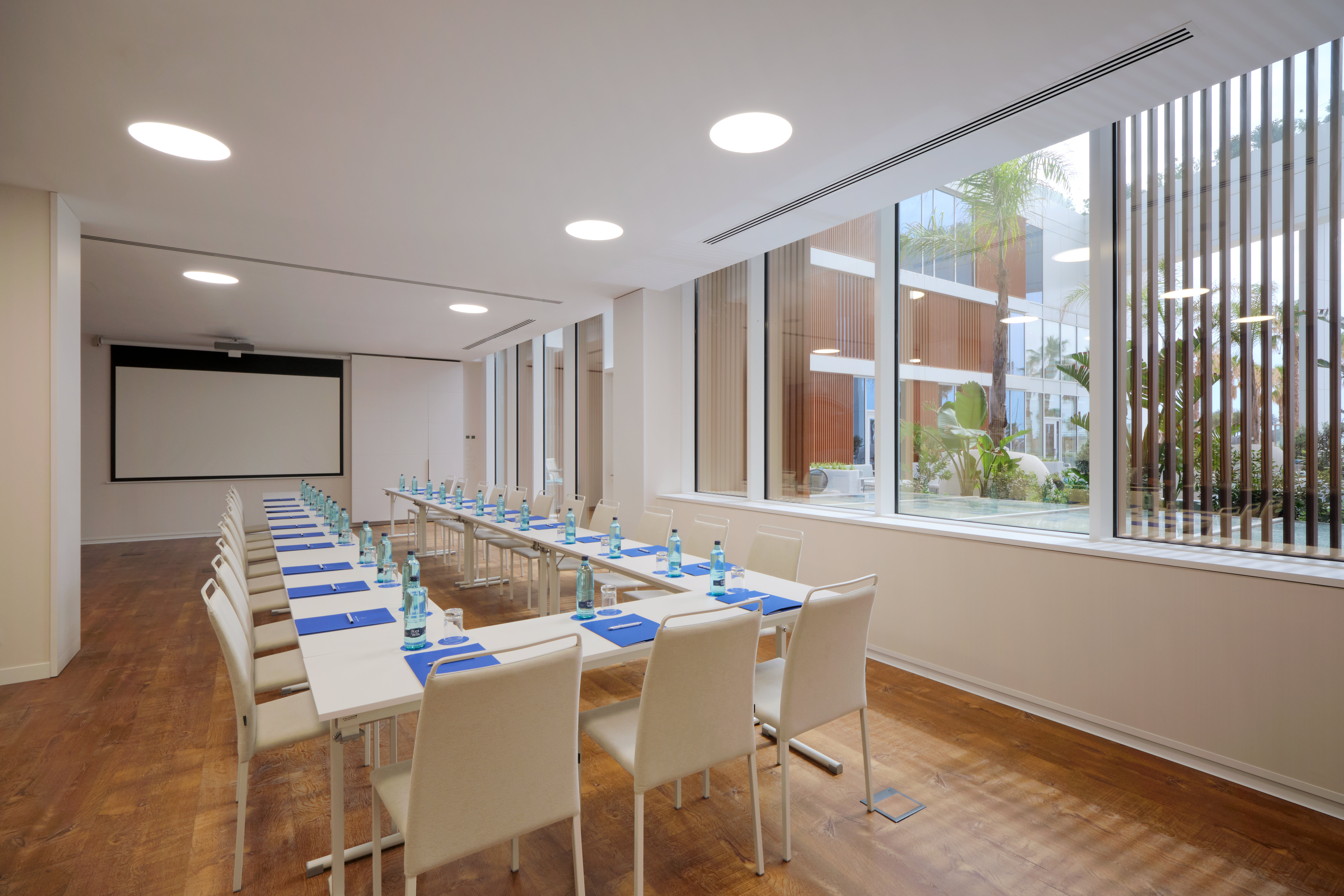 Hotel Marina Badalona 38/50