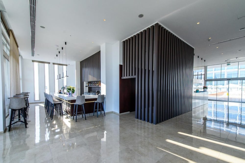 Eleana Hotel 22/34